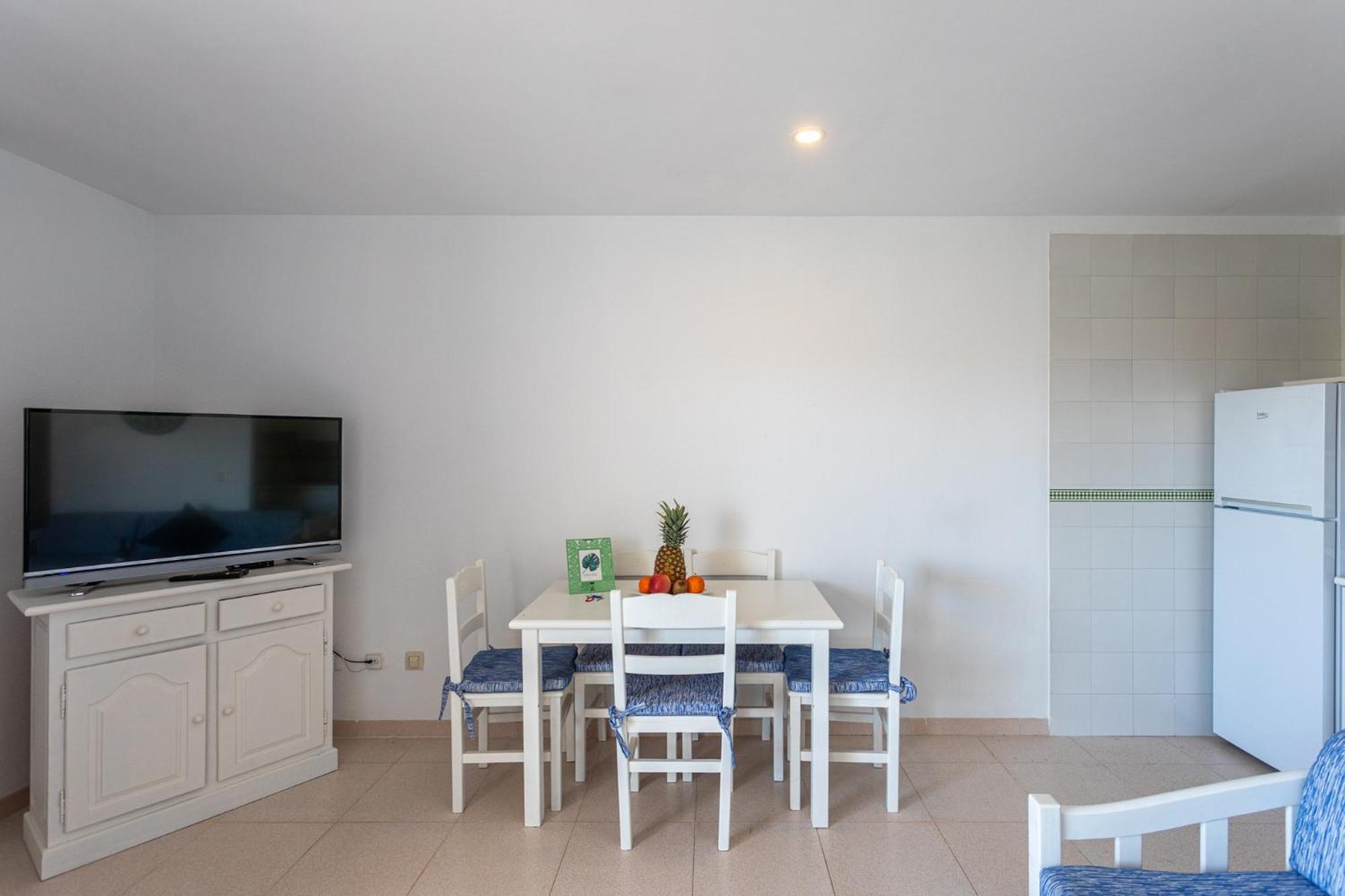 Apartamentos Es Dolc Colonia de Sant Jordi Exterior photo