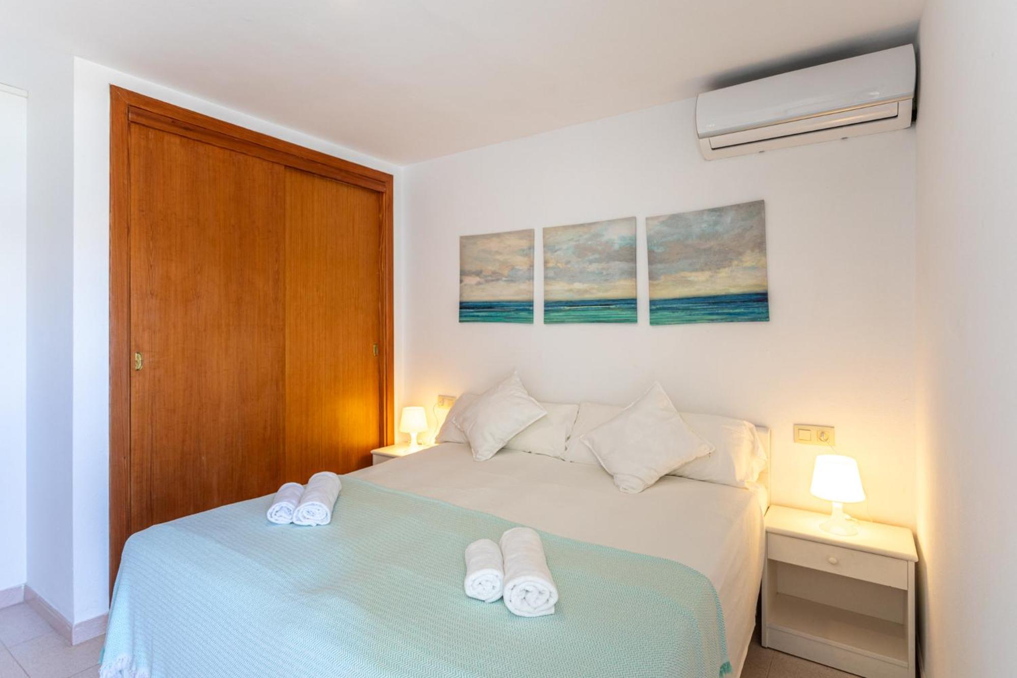 Apartamentos Es Dolc Colonia de Sant Jordi Exterior photo